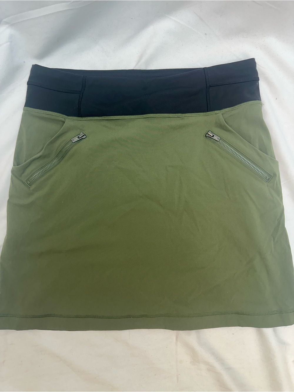 Lucy Olive Green Active Skirt with Black Waistband S